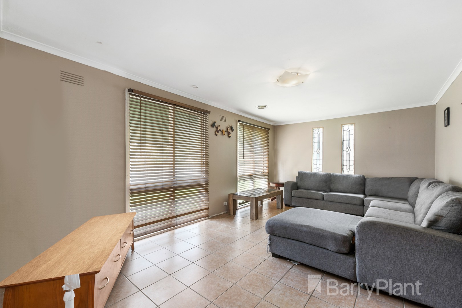 26 Carina Drive, Melton, VIC 3337, Melton - Thumbnail 5