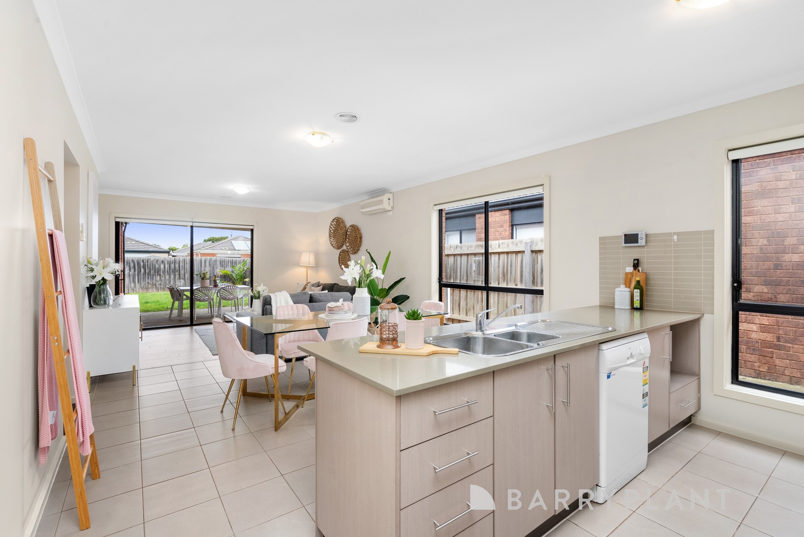 26 Colonus Street, Kurunjang, VIC 3337, Kurunjang - Thumbnail 2