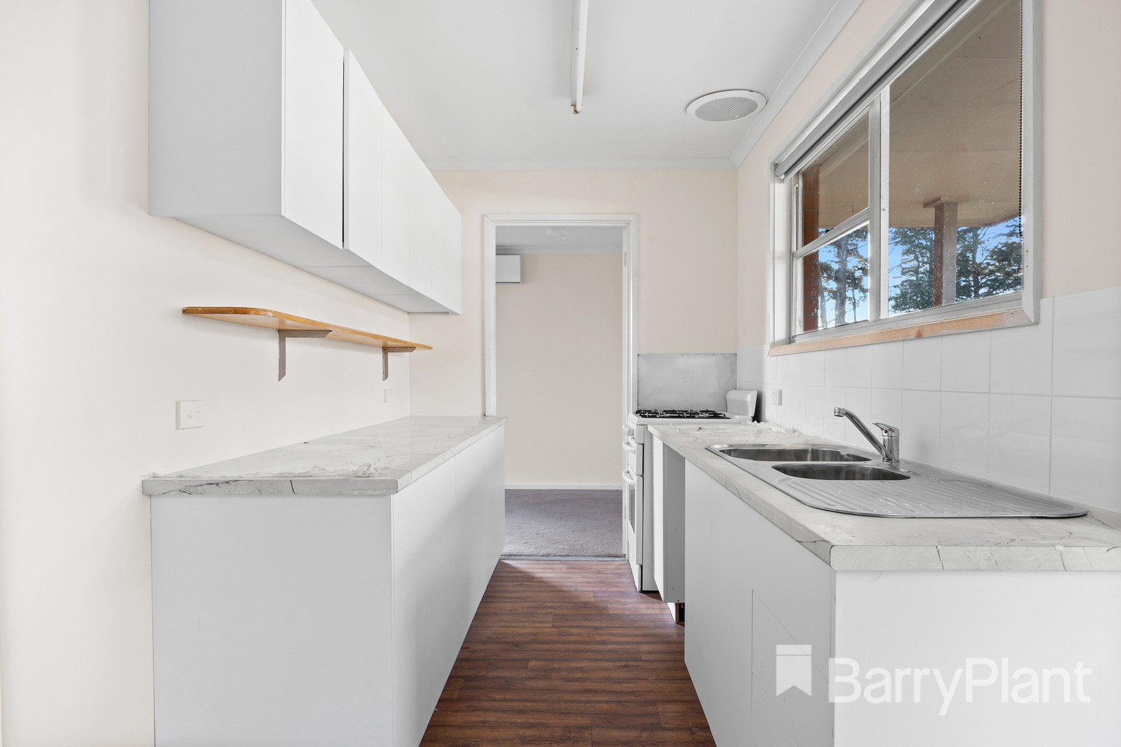 26 Cypress Avenue, Wendouree, VIC 3355 - Thumbnail 2 - 20/07/2022