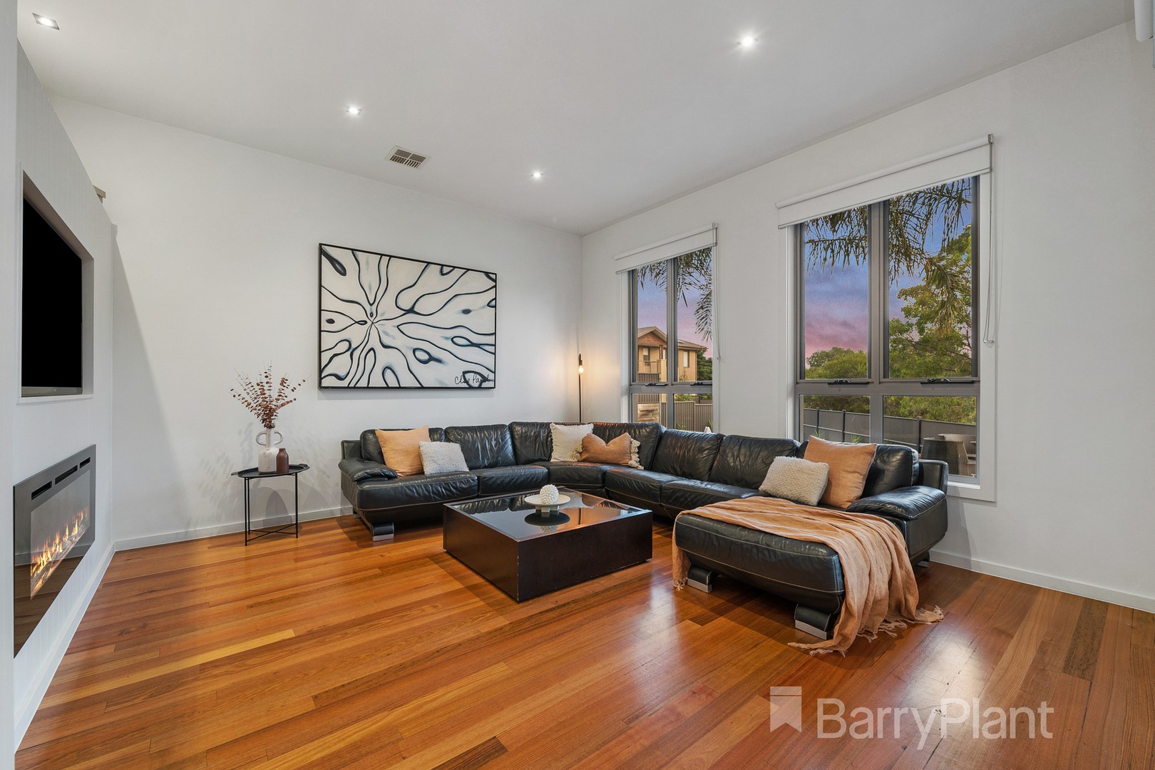 26 Damaine Circuit, Caroline Springs, VIC 3023, Caroline Springs - Thumbnail 7