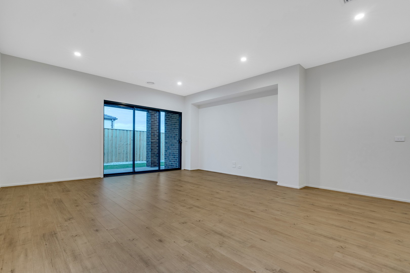 26 Demesne Drive, Donnybrook, VIC 3064, Donnybrook - Thumbnail 6
