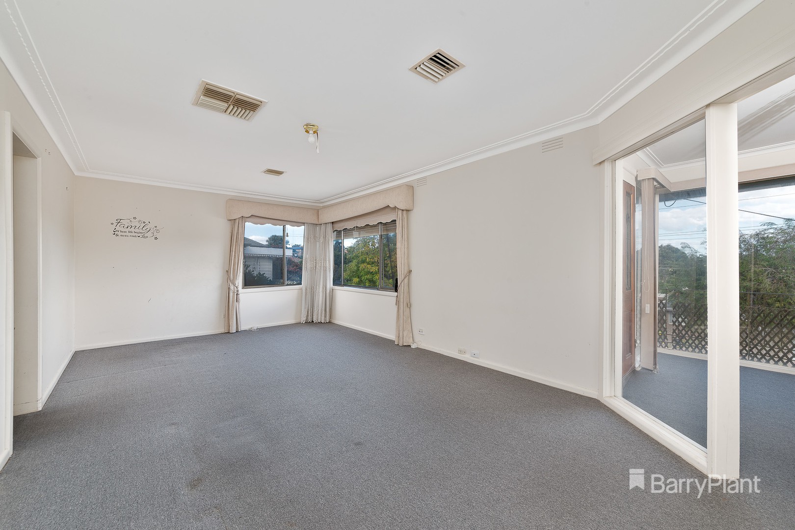 26 Devereaux Street, Oak Park, VIC 3046, Oak Park - Thumbnail 5