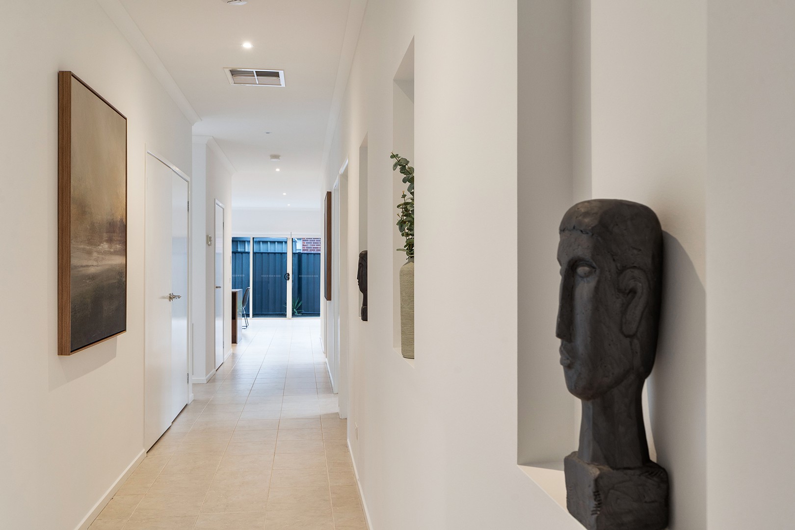 26 Ebony Circuit, Craigieburn, VIC 3064 - Thumbnail 2 - 17/10/2025