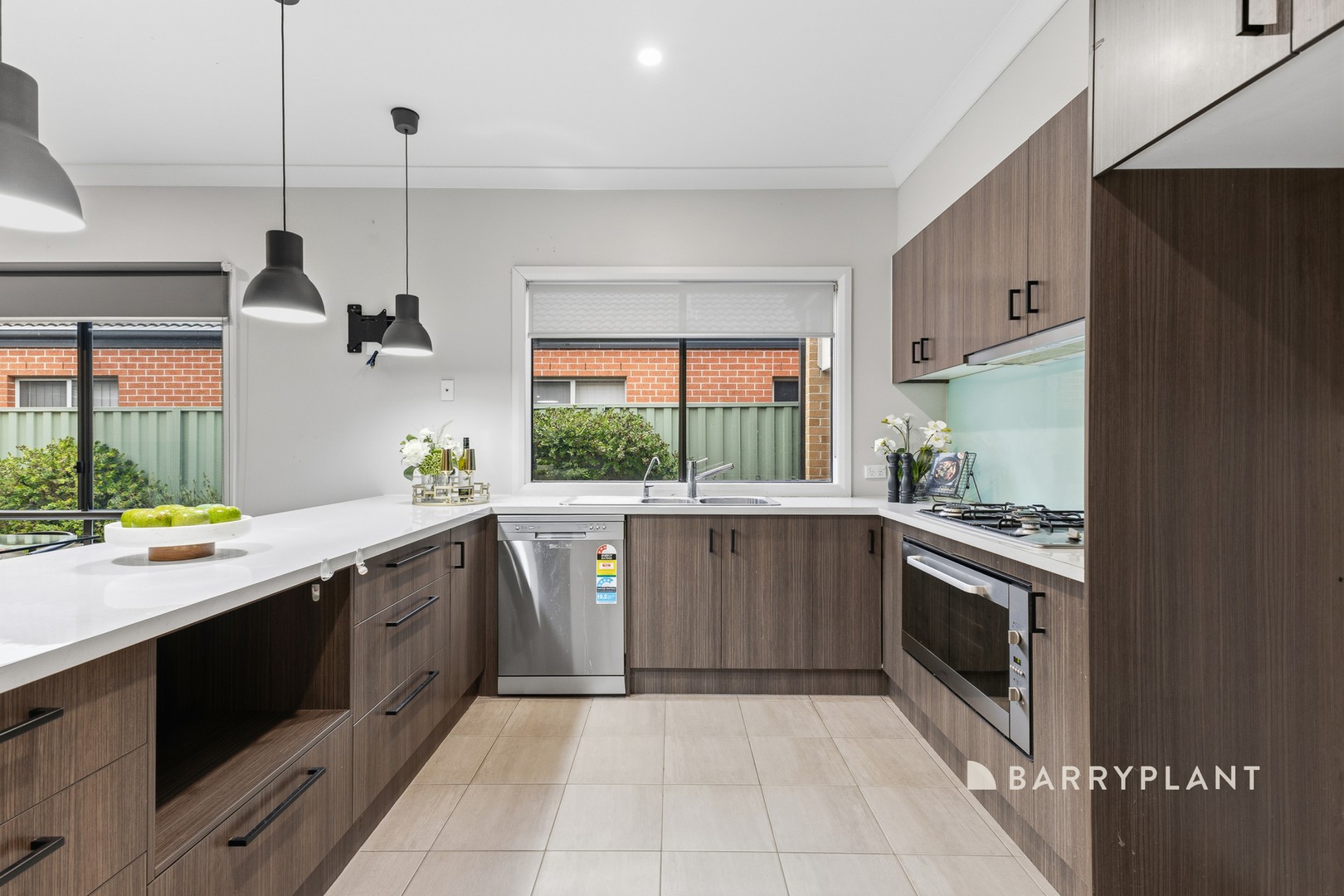 26 Edmund Street, Pakenham, VIC 3810, Pakenham - Thumbnail 2
