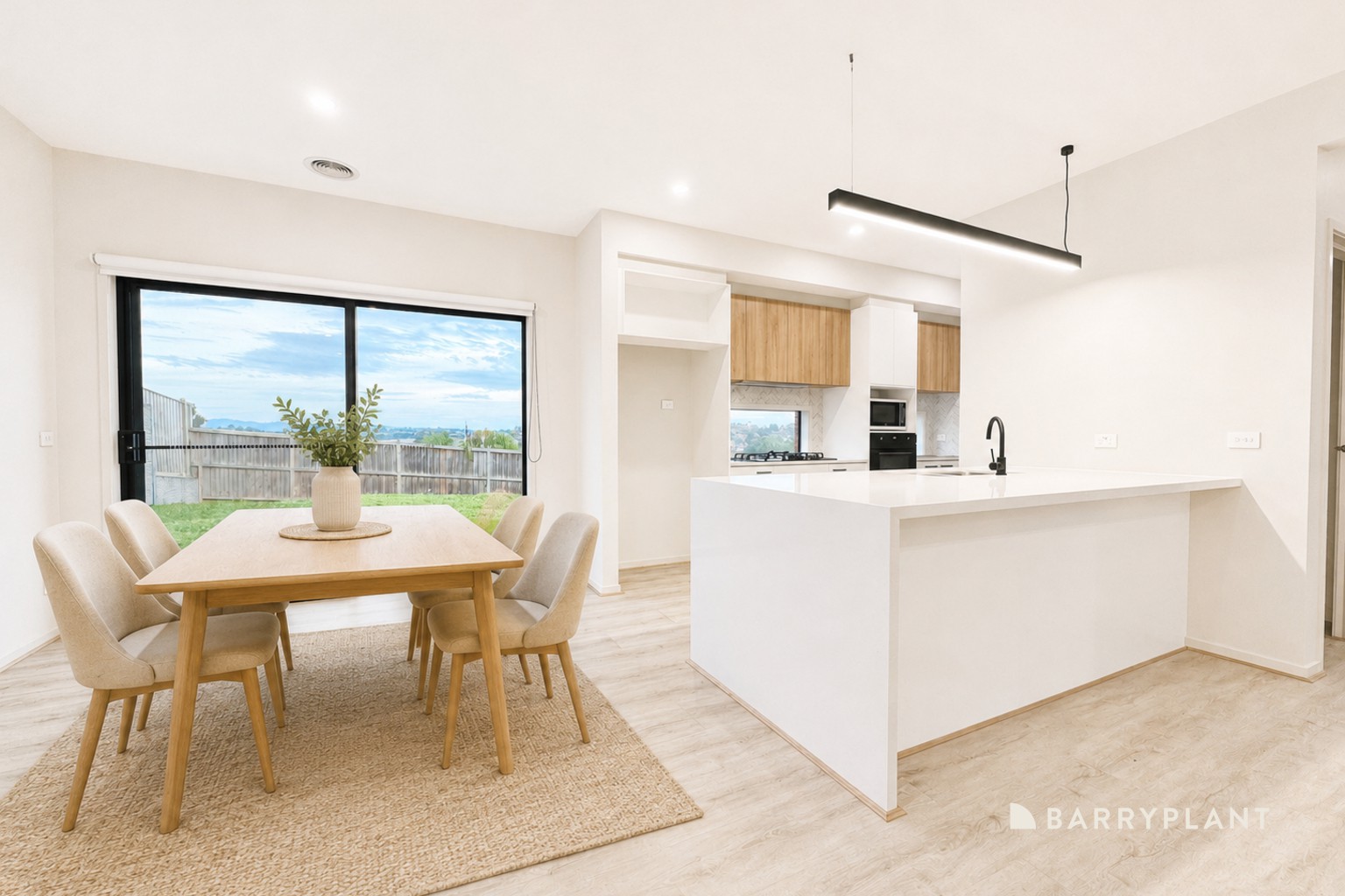 26 Emberwood Road, Warragul, VIC 3820, Warragul - Thumbnail 2