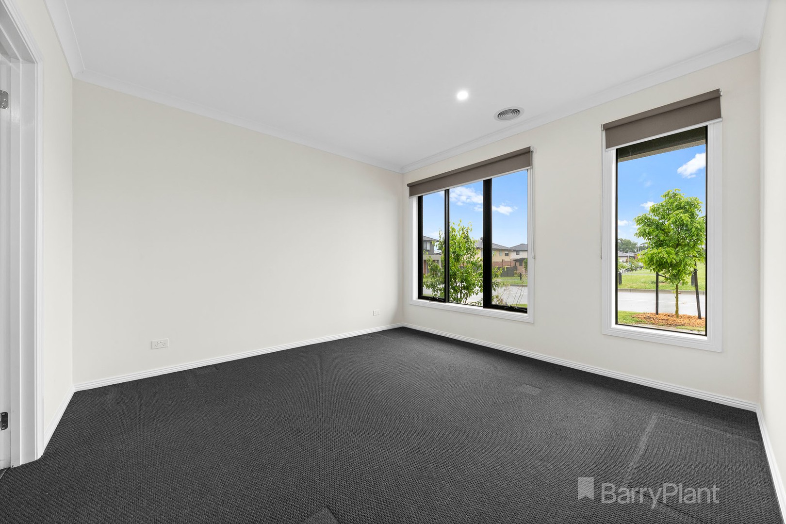 26 Evica Road, Clyde North, VIC 3978, Clyde North - Thumbnail 6