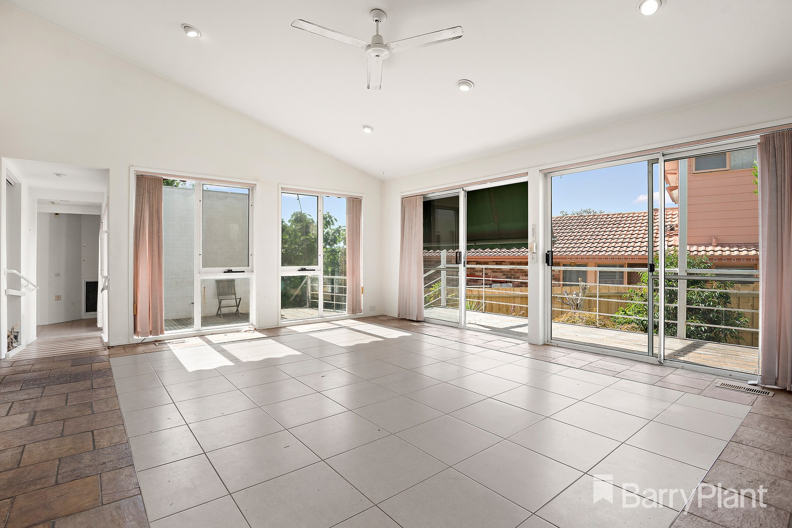 26 Ferndale Drive, Frankston, VIC 3199, Frankston - Thumbnail 4