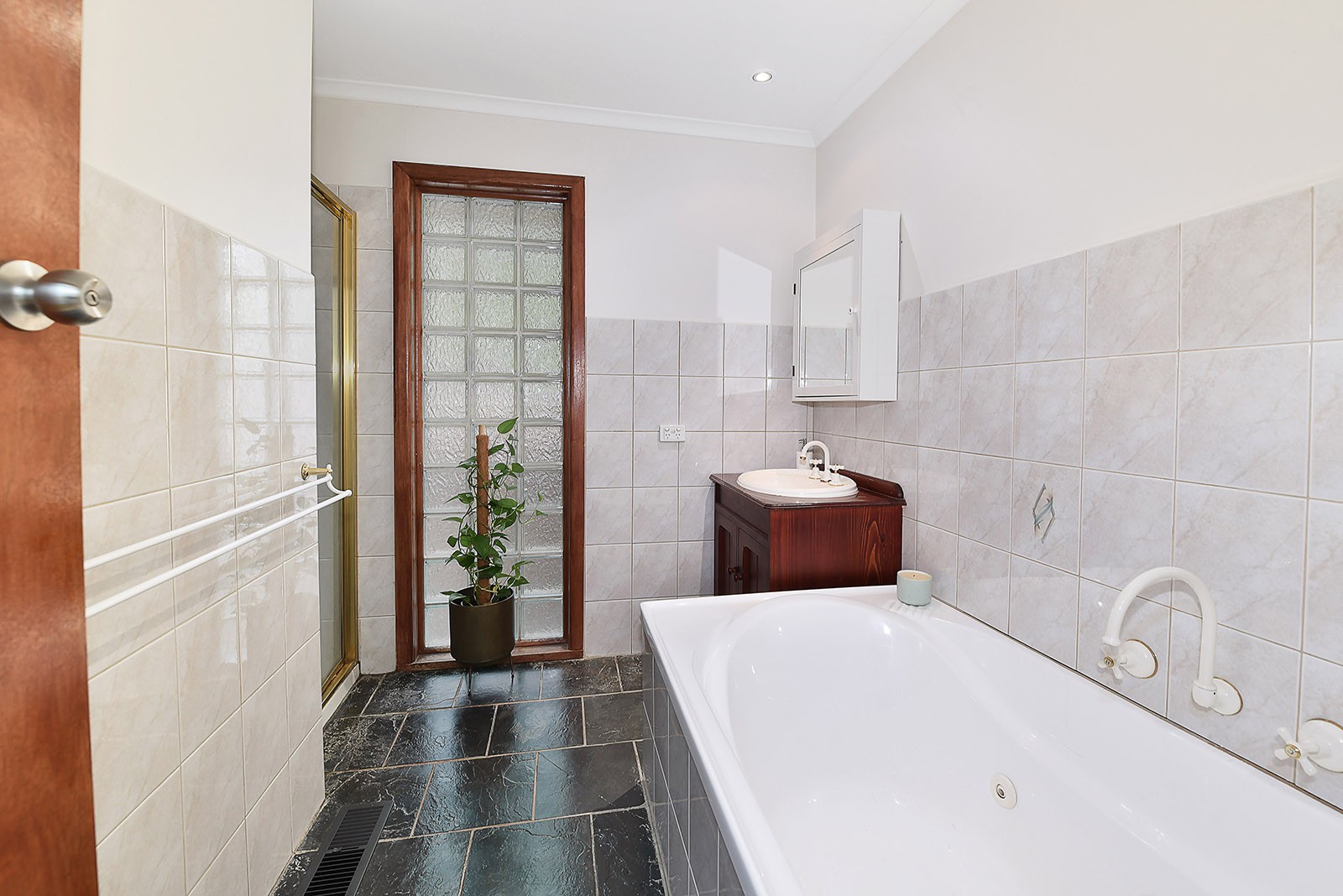 26 Forman Street, Westmeadows, VIC 3049, Westmeadows - Thumbnail 5