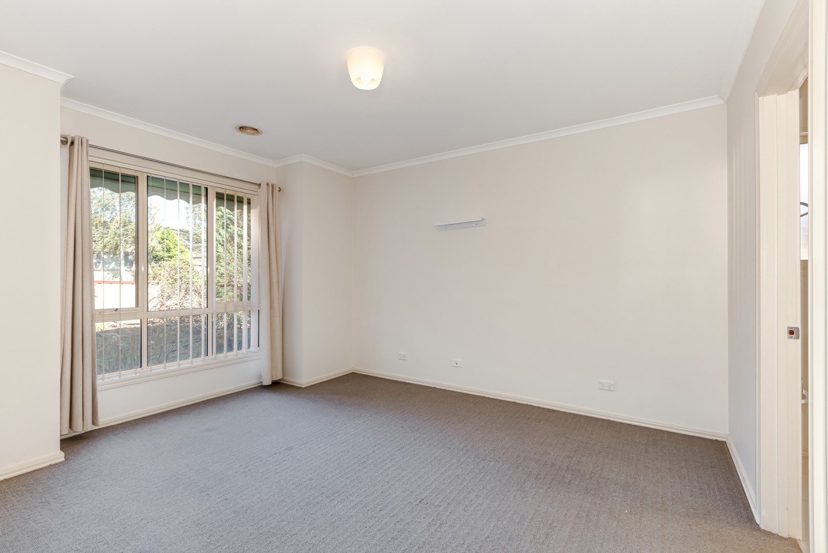 26 George Street, Kilmore, VIC 3764 - Thumbnail 2 - 30/01/2026