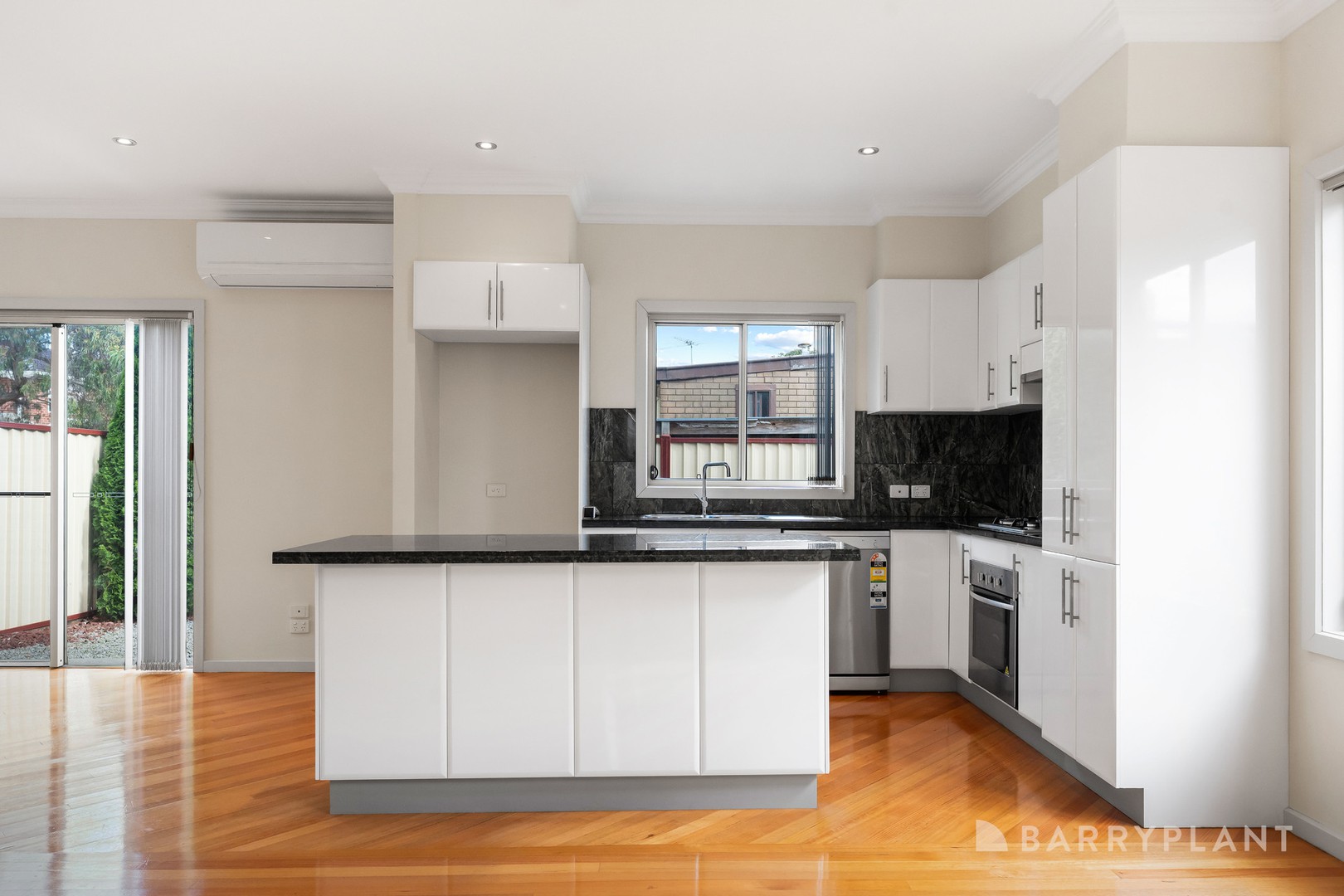 26 Gertrude Street, St Albans, VIC 3021, St Albans - Thumbnail 7