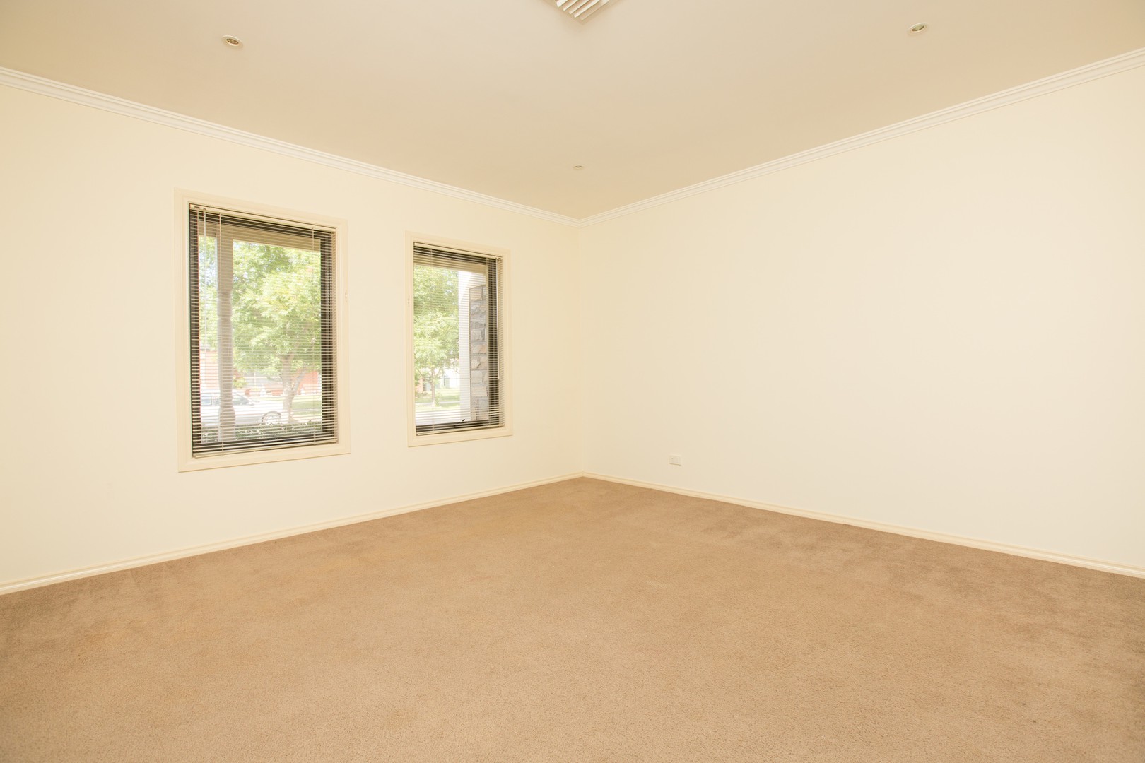 26 Golden Ash Drive, Mildura, VIC 3500 - Thumbnail 1 - 30/01/2026