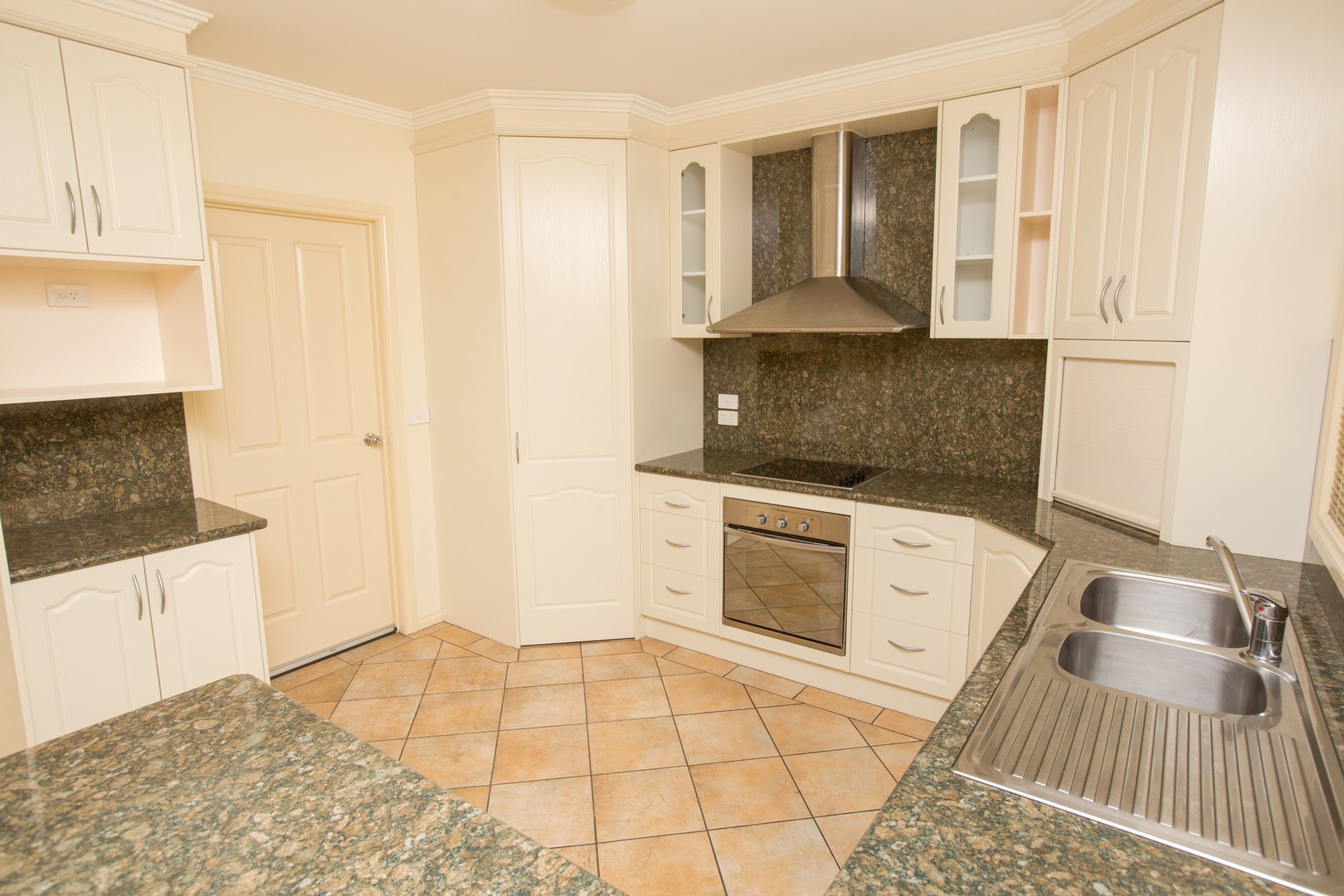 26 Golden Ash Drive, Mildura, VIC 3500 - Thumbnail 2 - 30/01/2026