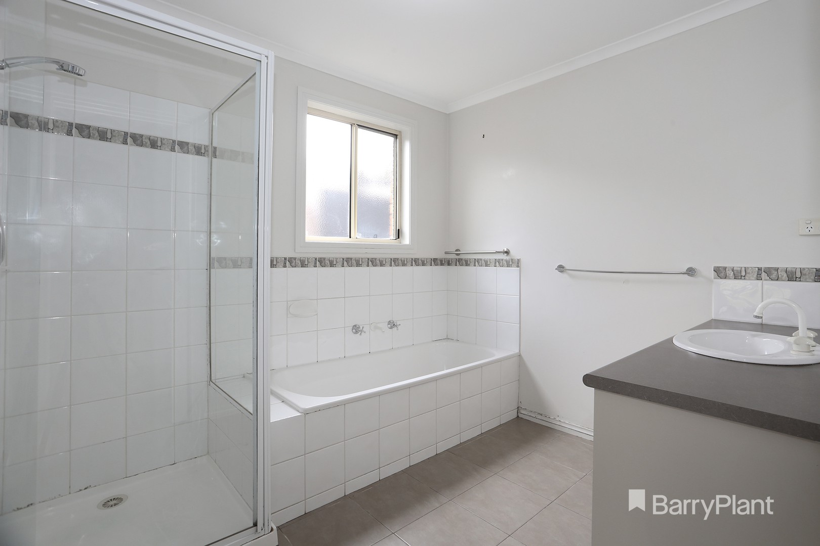 26 Grand Central Boulevard, Pakenham, VIC 3810, Pakenham - Thumbnail 5