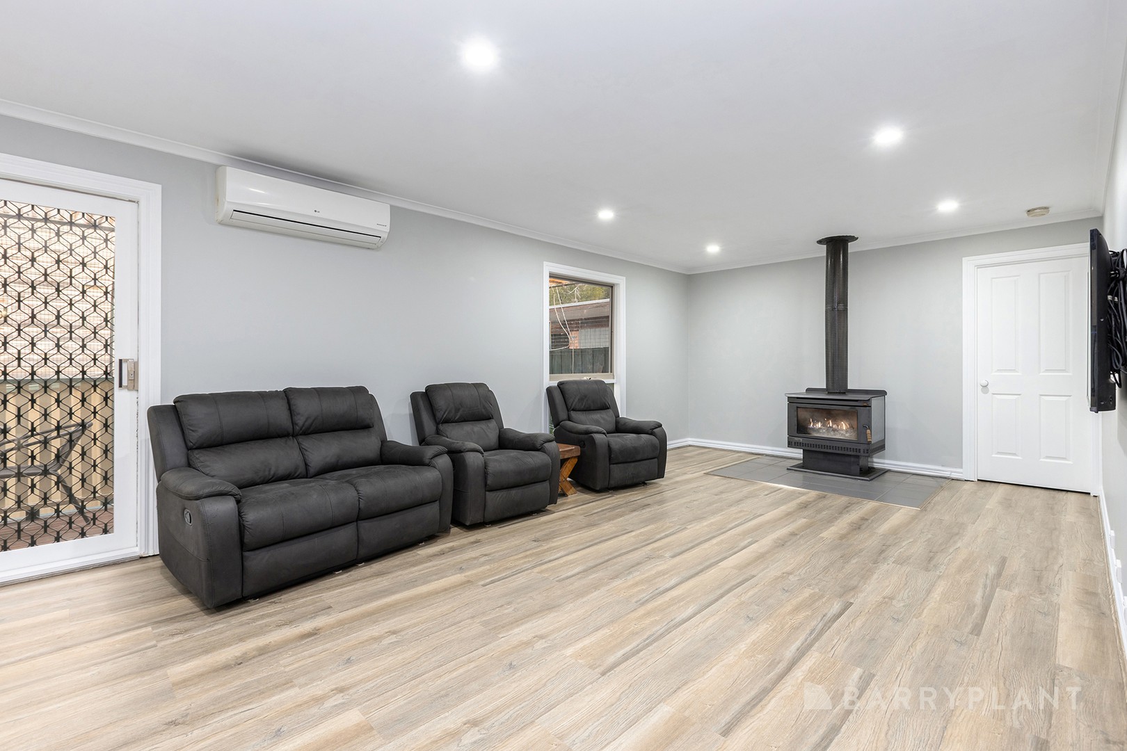26 Gratten Road, Montrose, VIC 3765, Montrose - Thumbnail 5