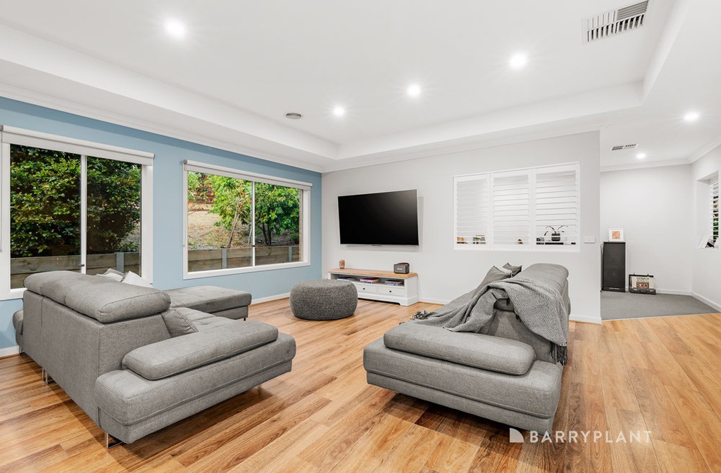 26 Greenside Way, Mernda, VIC 3754, Mernda - Thumbnail 3