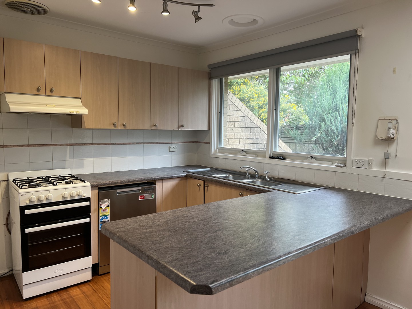 26 Helene Ct, Boronia, VIC 3155, Boronia - Thumbnail 4
