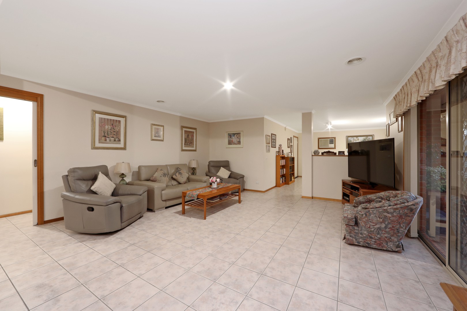26 Holly Green Close, Rowville, VIC 3178, Rowville - Thumbnail 6
