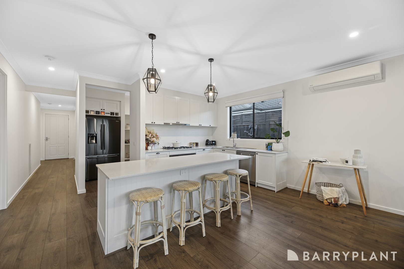 26 Horsetail Way, Drouin, VIC 3818, Drouin - Thumbnail 3