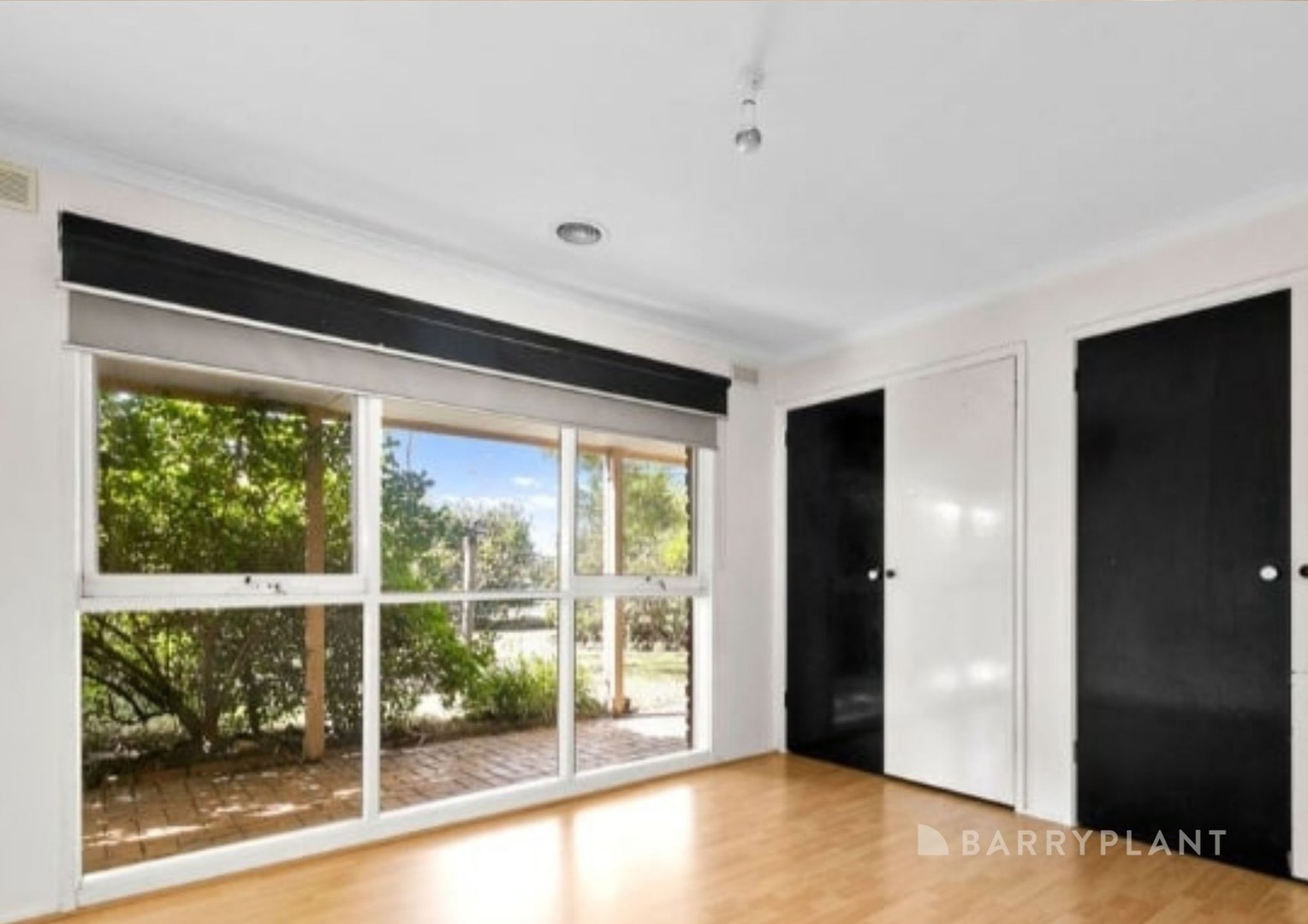 26 Huon Park Road, Cranbourne North, VIC 3977 - Thumbnail 2 - 03/12/2023