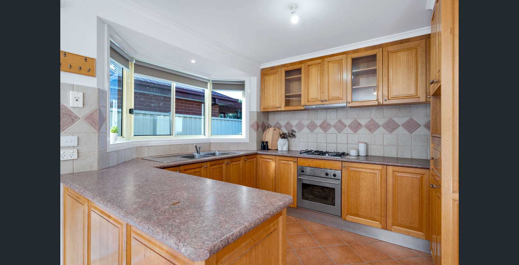 26 Jacaranda Place, Craigieburn, VIC 3064 - Thumbnail 2 - 05/01/2026