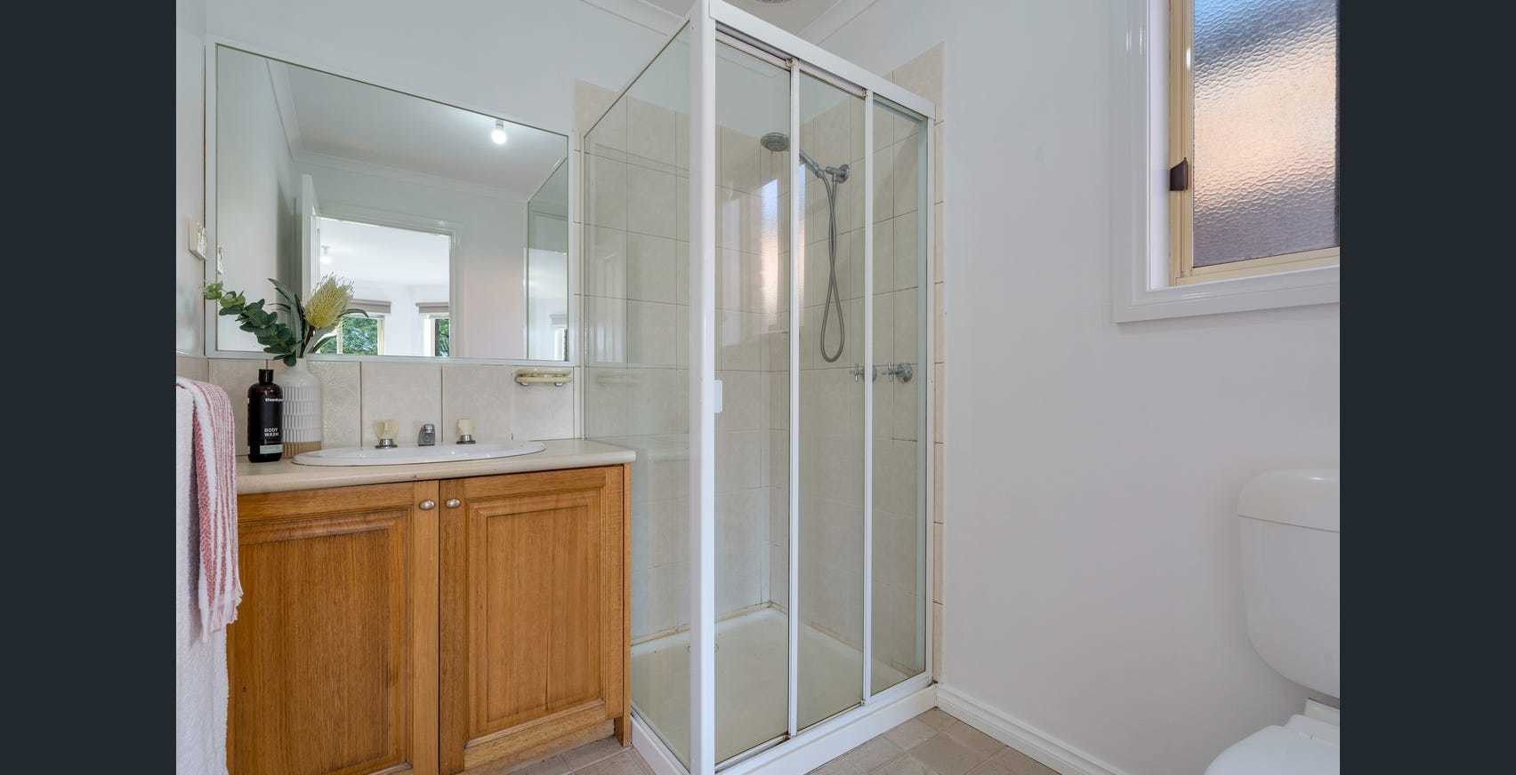 26 Jacaranda Place, Craigieburn, VIC 3064, Craigieburn - Thumbnail 8