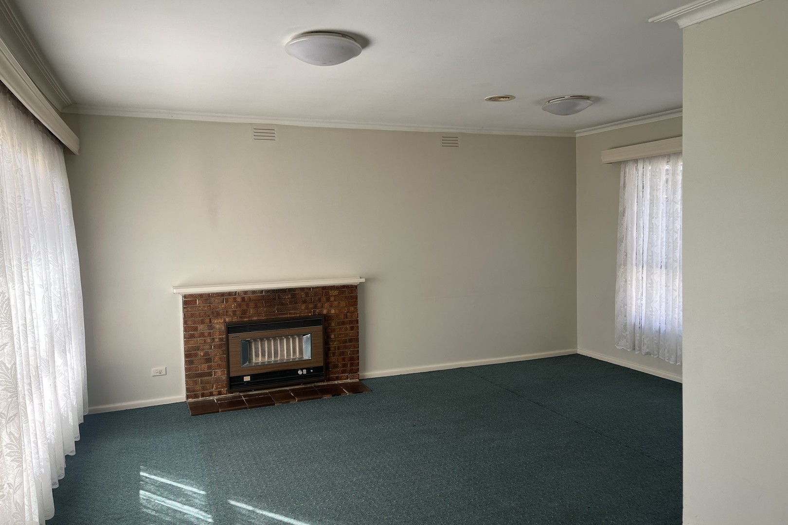 26 Jennifer Street, Fawkner, VIC 3060 - Thumbnail 2 - 08/05/2025