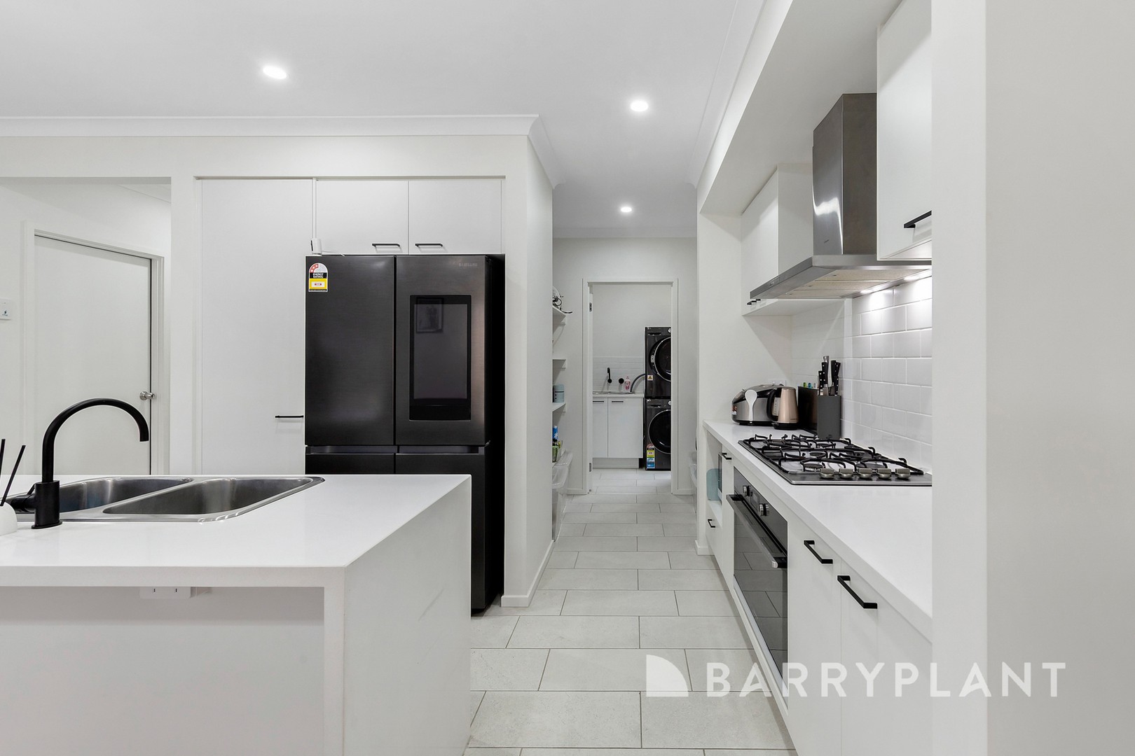 26 Kalinda Avenue, Deanside, VIC 3336, Deanside - Thumbnail 3