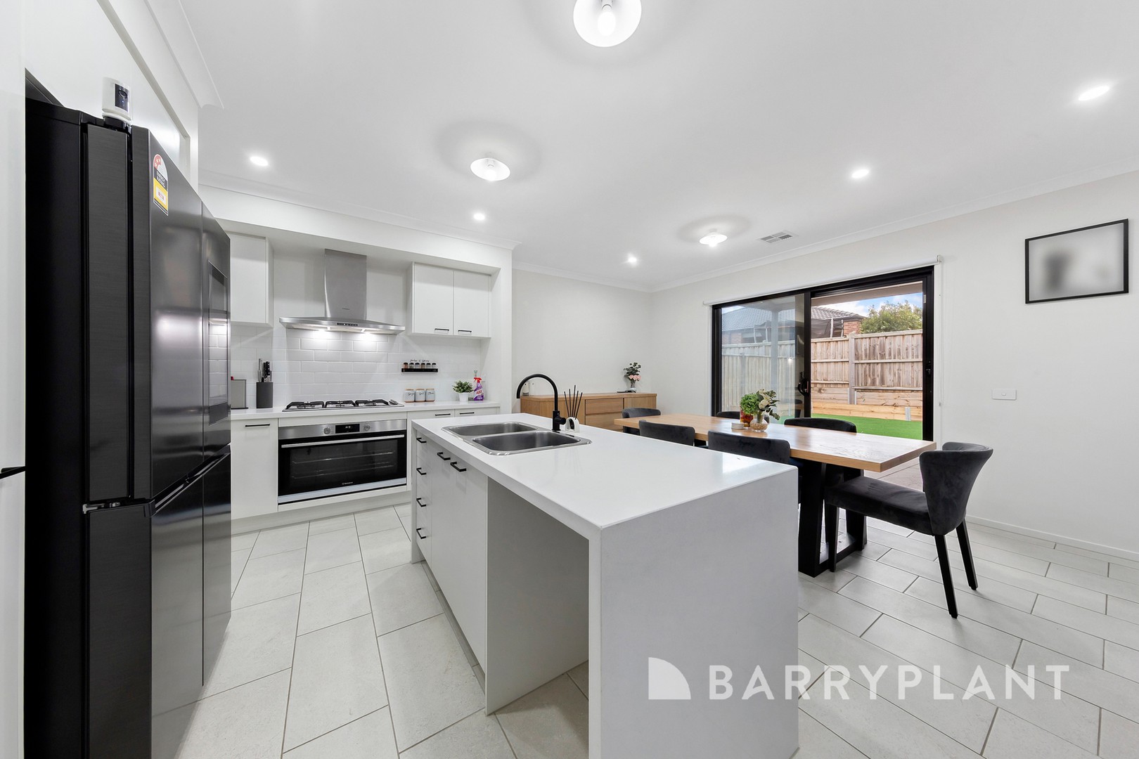 26 Kalinda Avenue, Deanside, VIC 3336, Deanside - Thumbnail 4