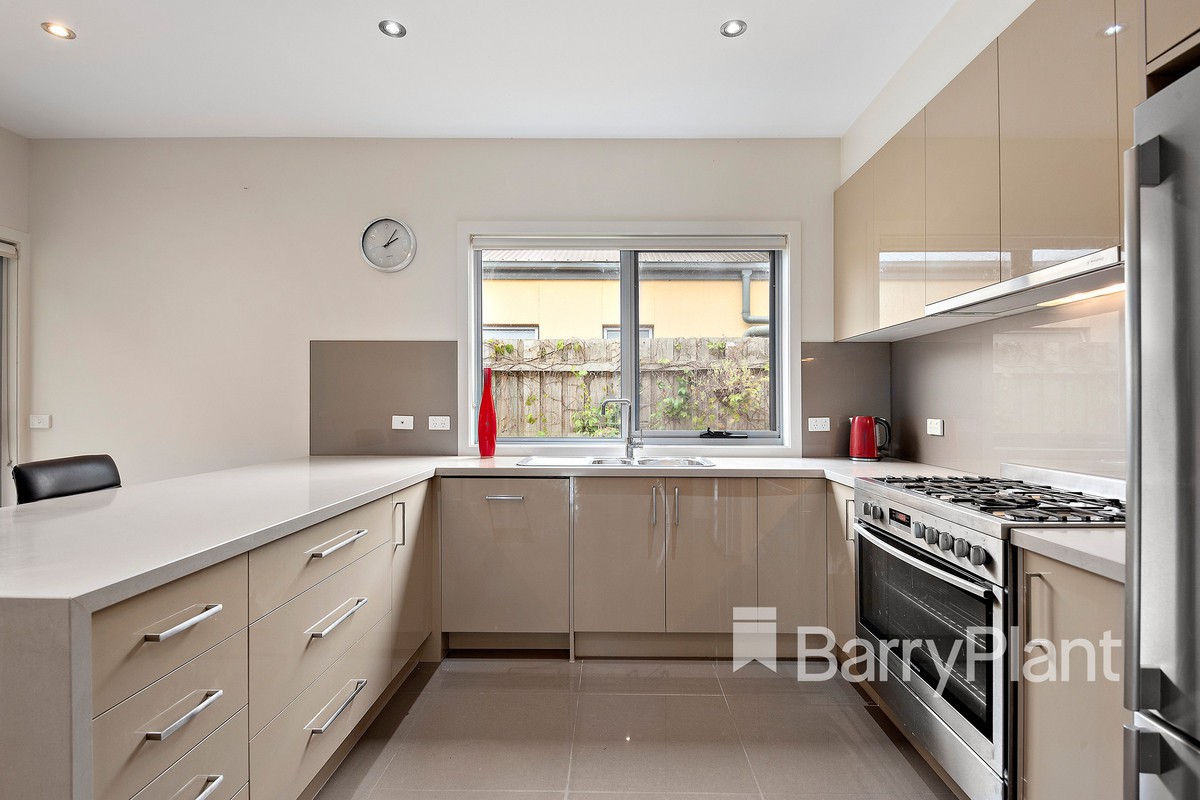26 Keogh Street, Rosebud, VIC 3939, Rosebud - Thumbnail 3