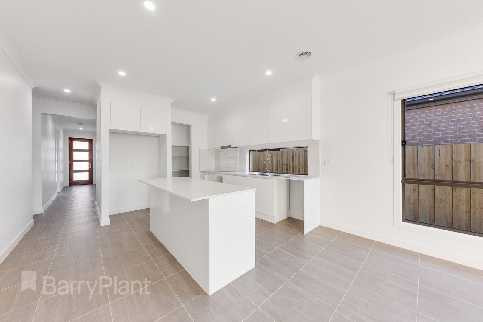 26 Lagoon Drive, Aintree, VIC 3336, Aintree - Thumbnail 2