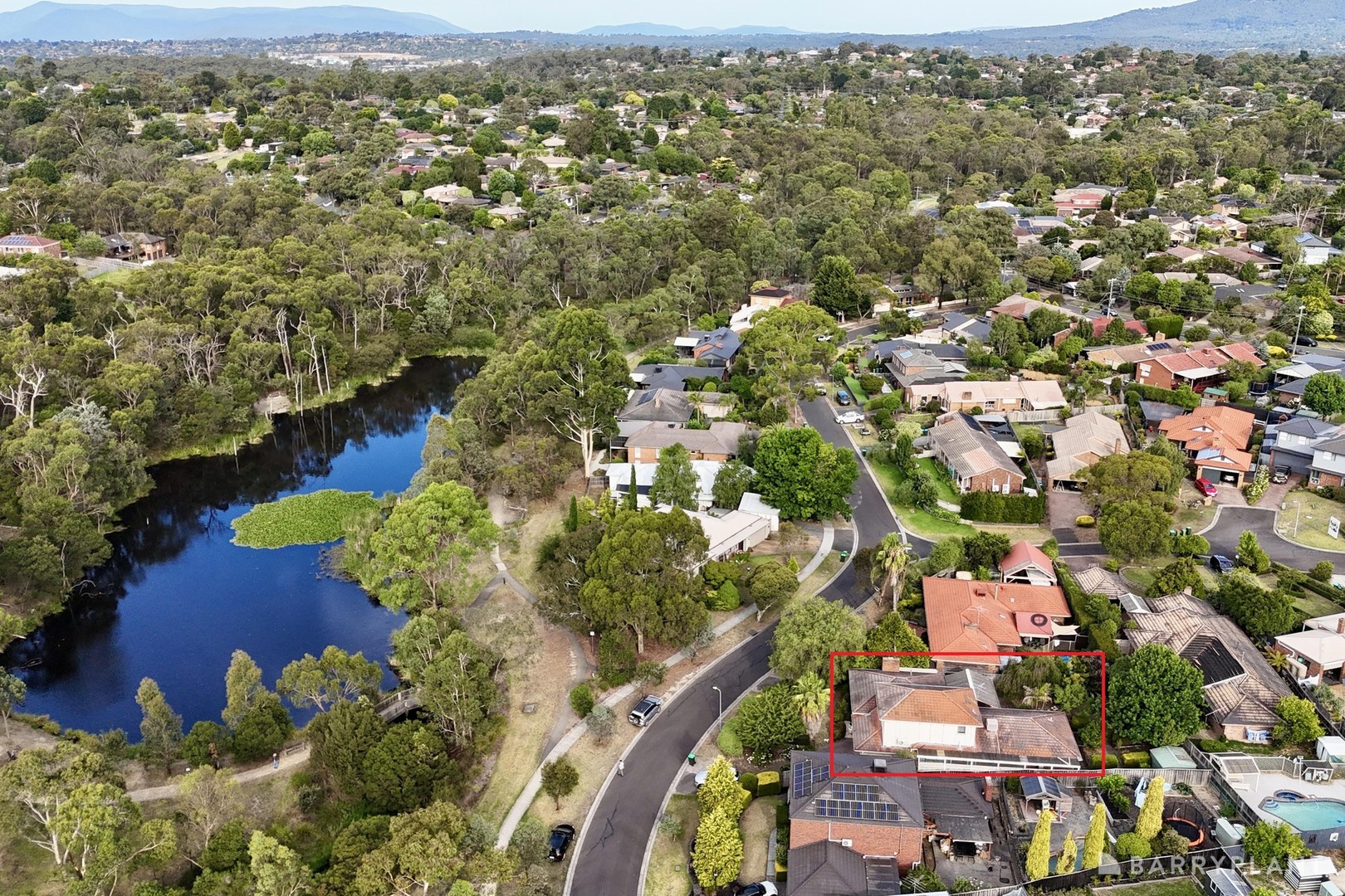 26 Lakeside Crescent, Croydon Hills, VIC 3136, Croydon Hills - Thumbnail 2