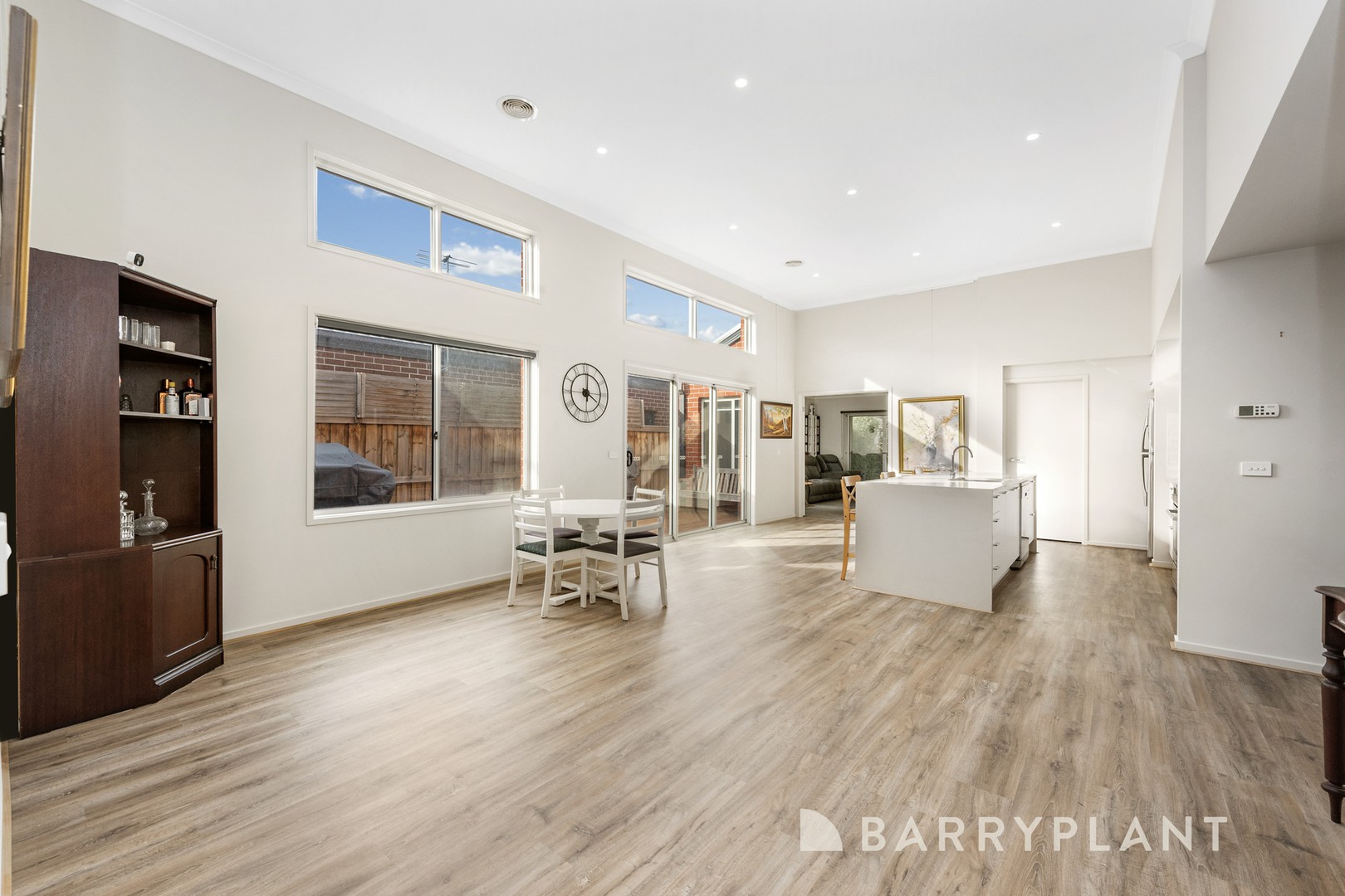 26 Larapinta Entrance, Werribee, VIC 3030, Werribee - Thumbnail 8
