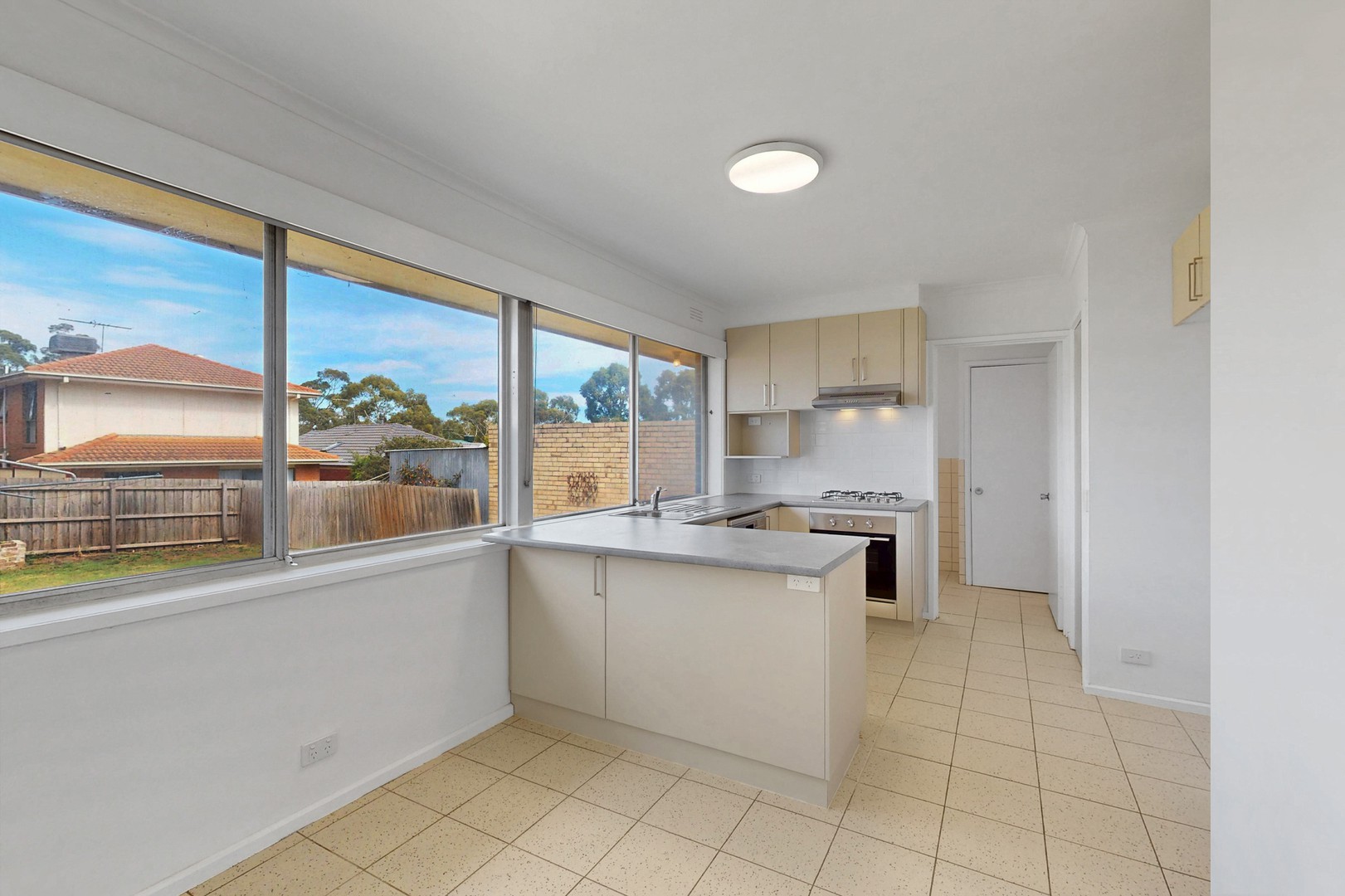 26 Laughlin Avenue, Nunawading, VIC 3131, Nunawading - Thumbnail 6