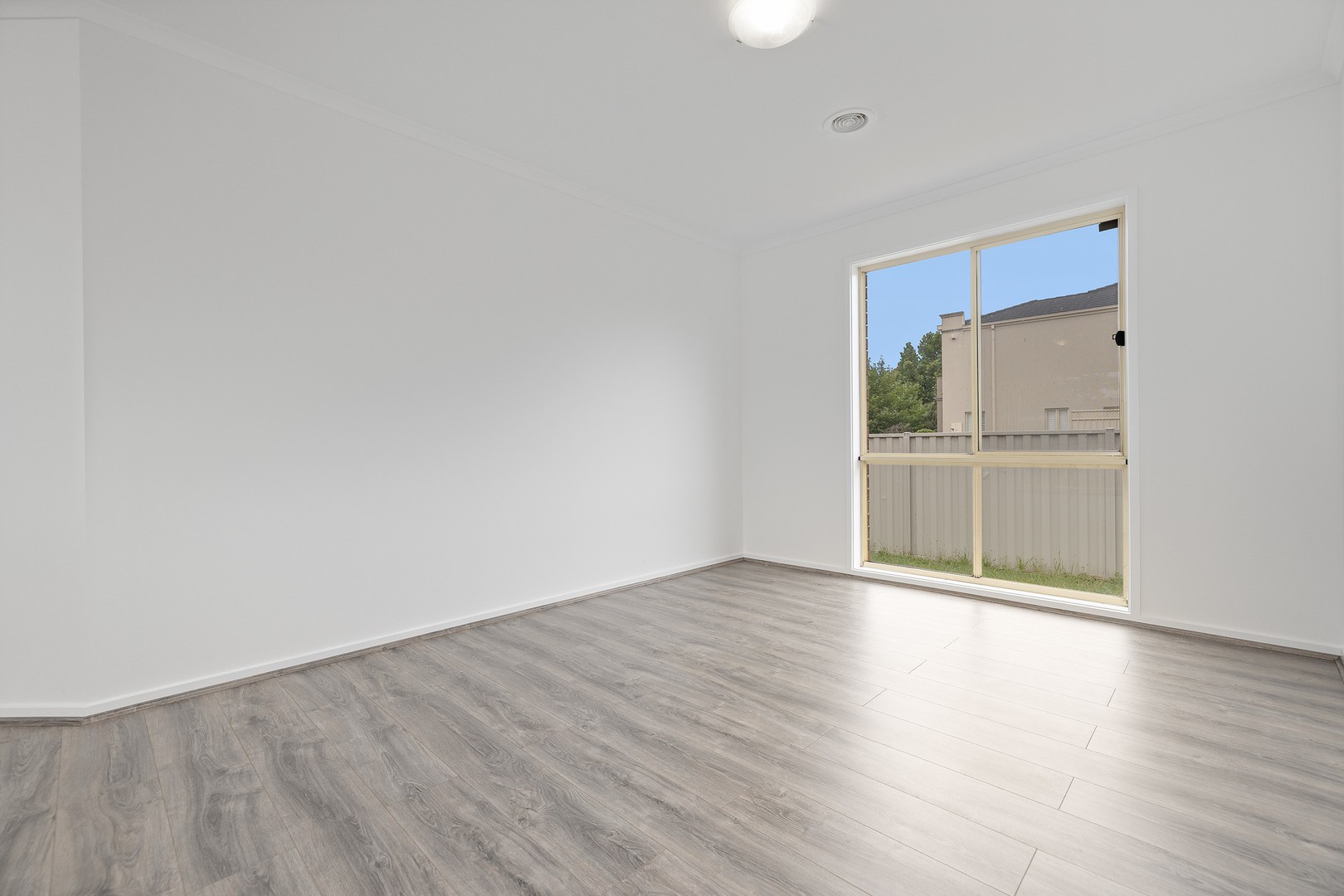 26 Lennon Boulevard, Point Cook, VIC 3030, Point Cook - Thumbnail 6
