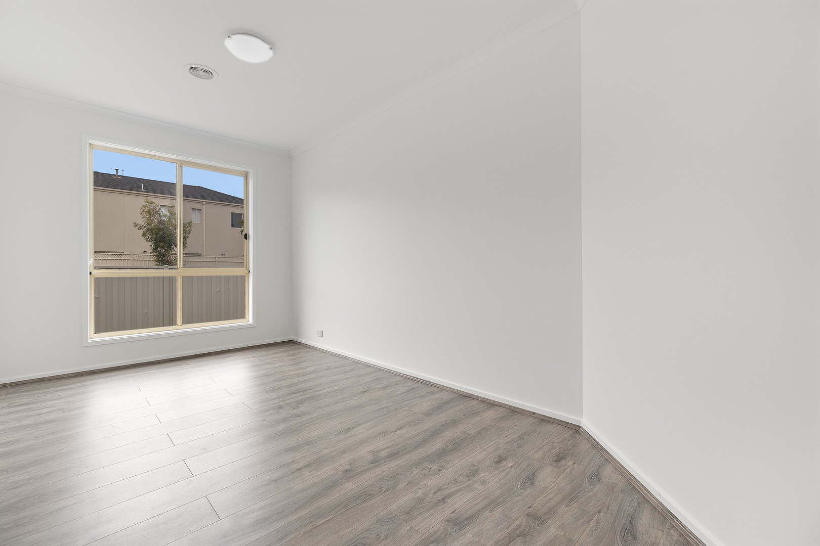 26 Lennon Boulevard, Point Cook, VIC 3030, Point Cook - Thumbnail 8