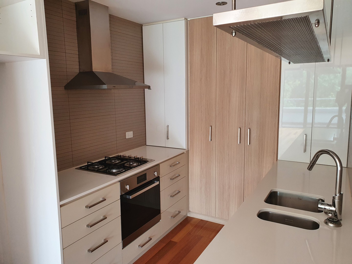 26 Leven Avenue, Docklands, VIC 3008 - Thumbnail 2 - 22/04/2024