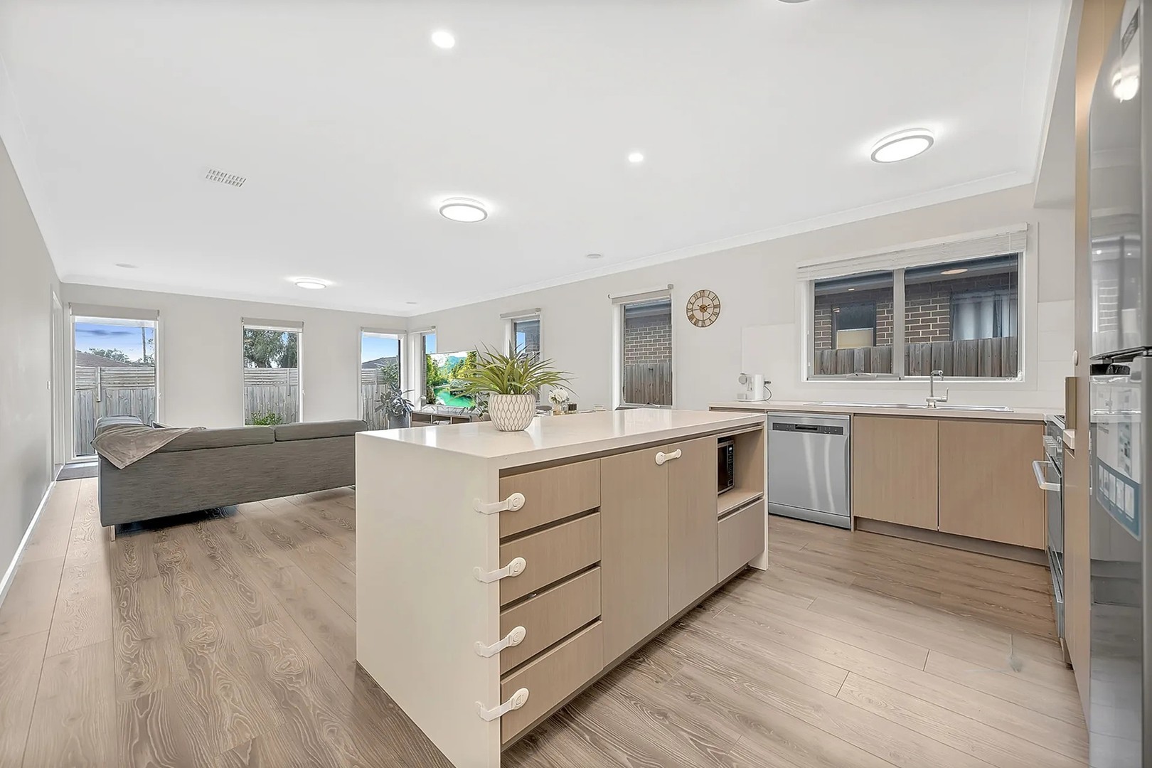 26 Loxley Cct, Westmeadows, VIC 3049 - Thumbnail 1 - 23/06/2026