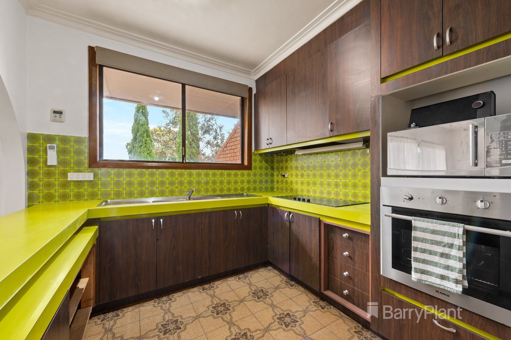 26 Margot Avenue, Doncaster, VIC 3108, Doncaster - Thumbnail 3