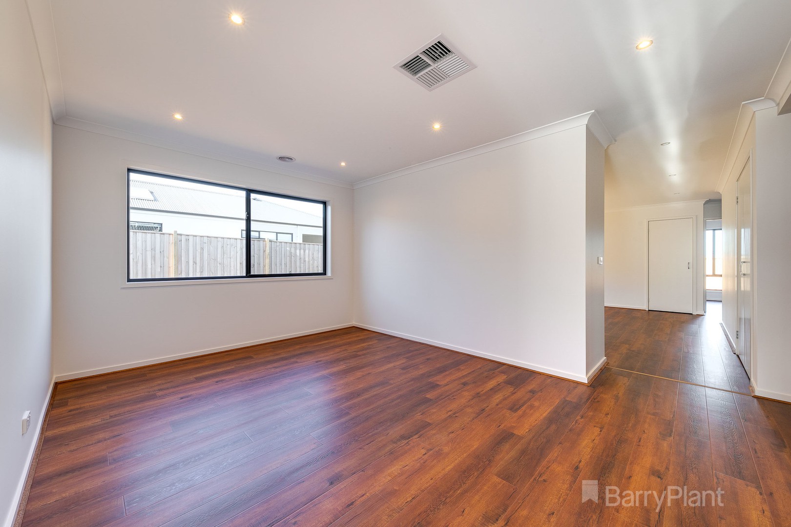 26 Minster Avenue, Warragul, VIC 3820, Warragul - Thumbnail 5