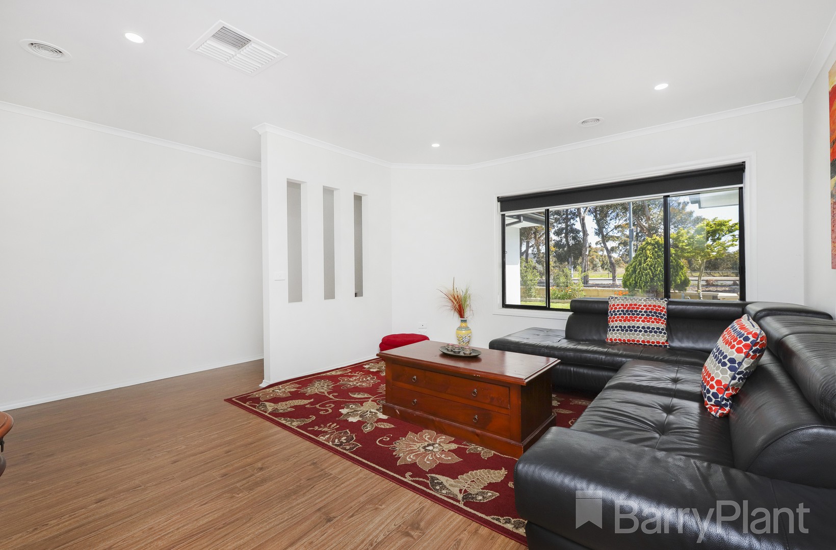 26 Moondani AvenueSt Albans, VIC 3021, St Albans - Thumbnail 2