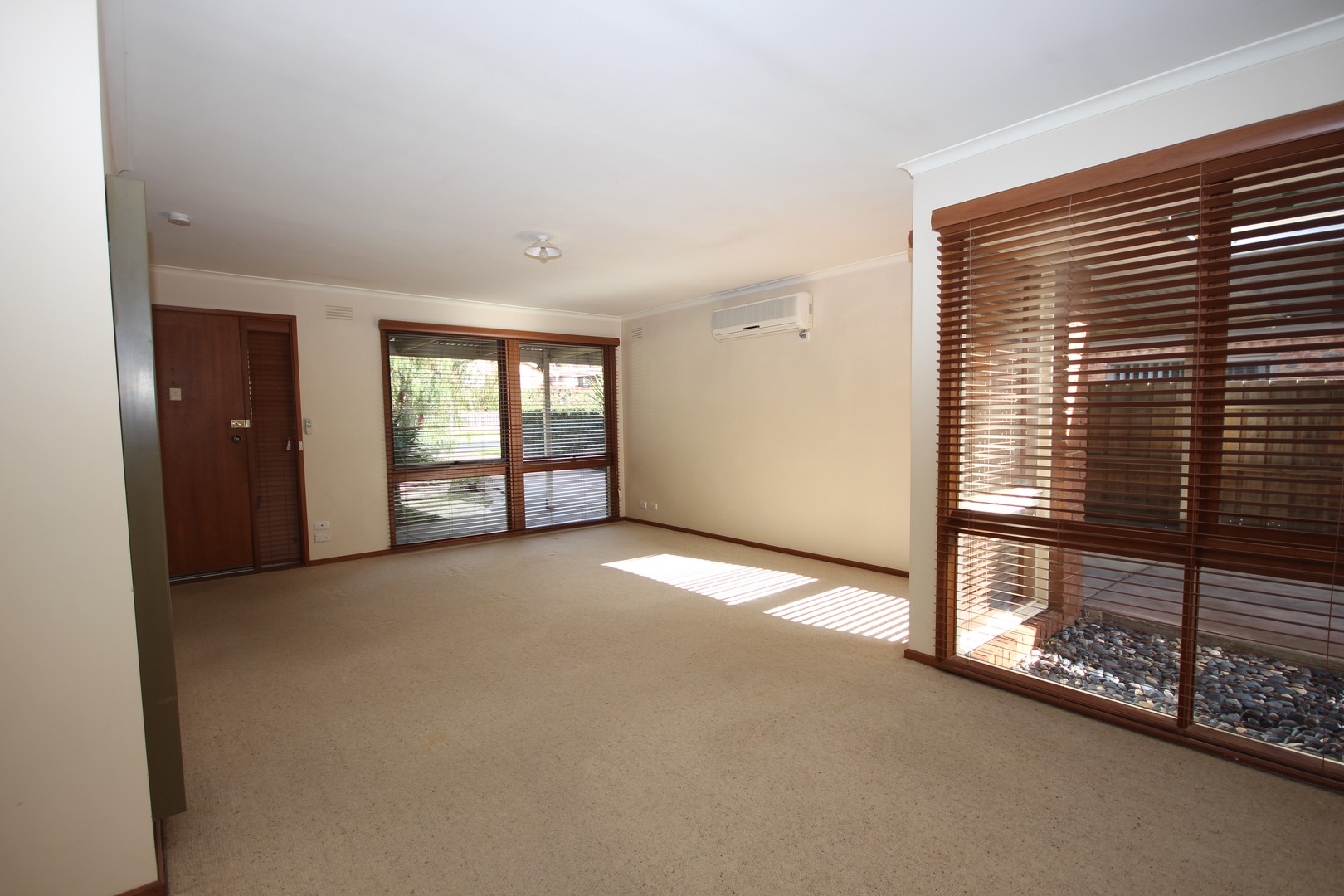 26 Moruya Drive, Grovedale, VIC 3216, Grovedale - Thumbnail 2