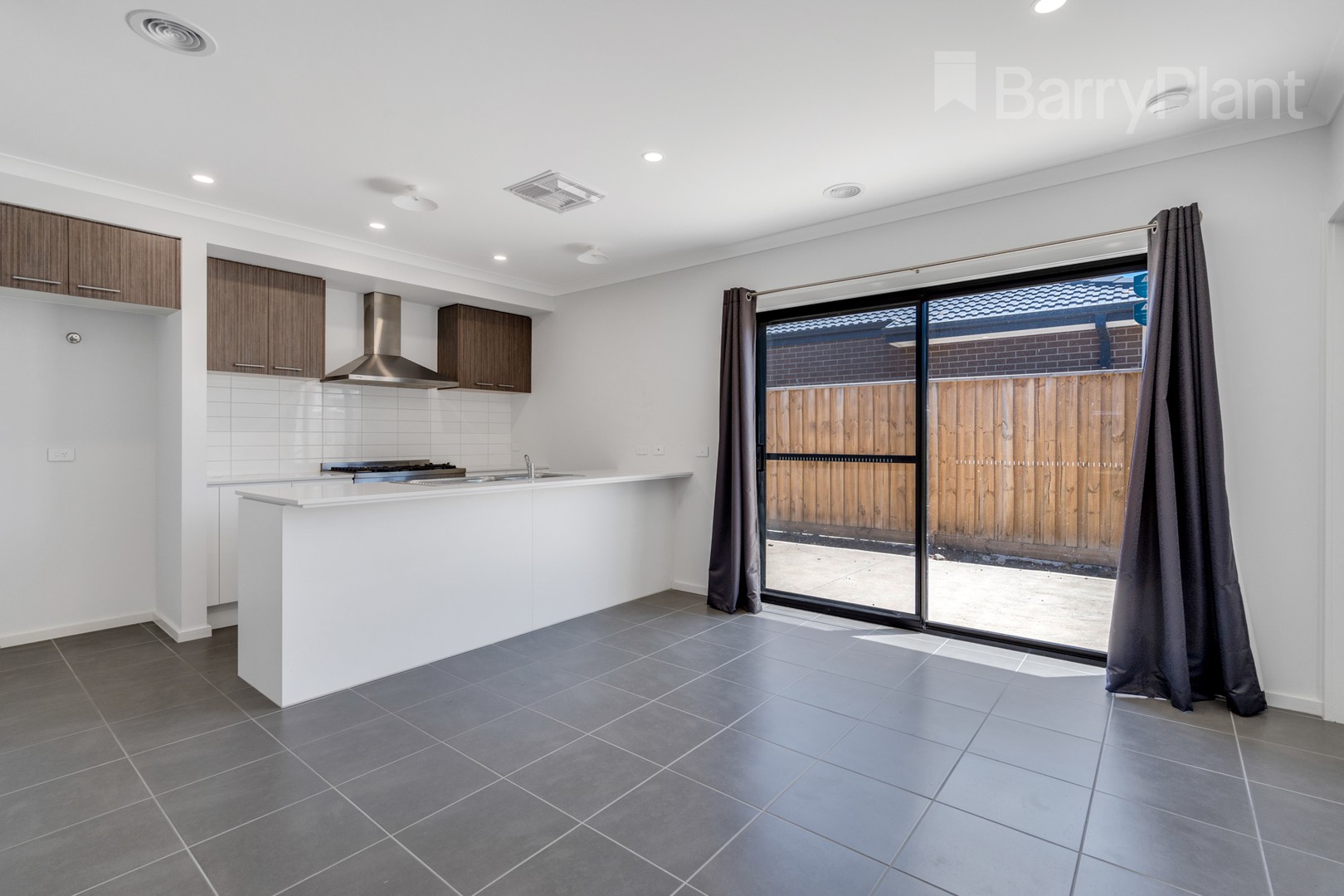 26 Naroon Drive, Kalkallo, VIC 3064, Kalkallo - Thumbnail 3