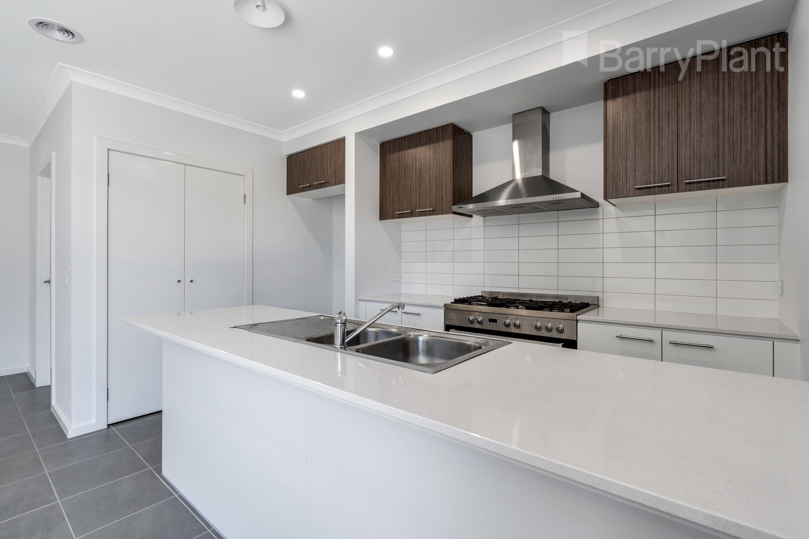 26 Naroon Drive, Kalkallo, VIC 3064, Kalkallo - Thumbnail 4