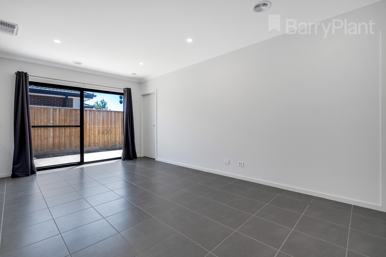 26 Naroon Drive, Kalkallo, VIC 3064, Kalkallo - Thumbnail 7