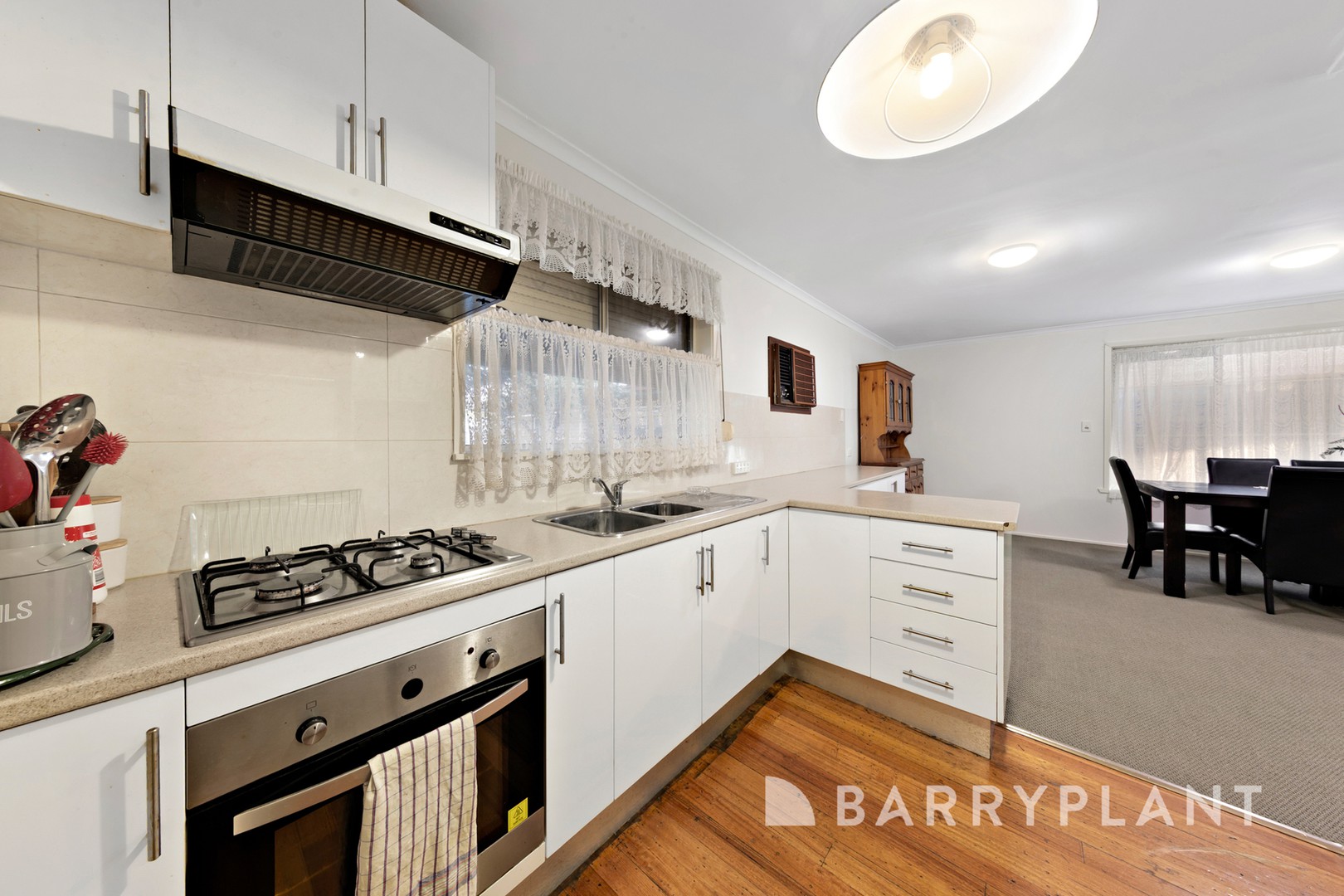 26 Novara Parade, St Albans, VIC 3021, St Albans - Thumbnail 6