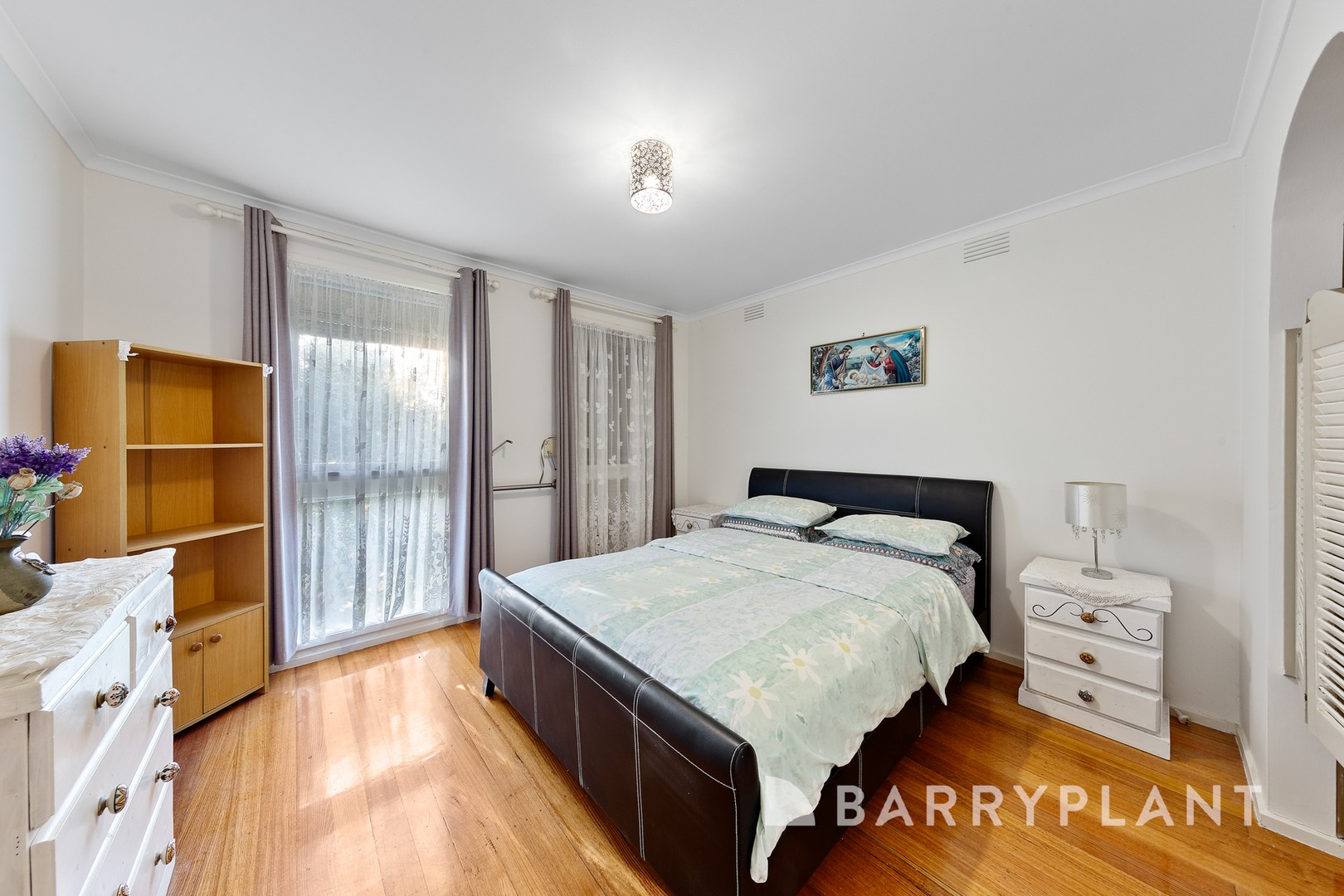 26 Novara Parade, St Albans, VIC 3021, St Albans - Thumbnail 8