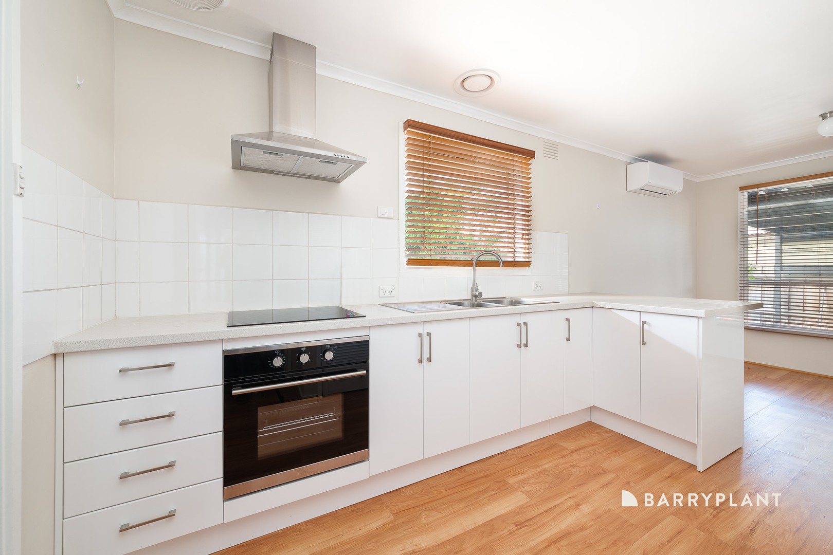 26 Oberon Boulevard, Campbellfield, VIC 3061, Campbellfield - Thumbnail 4