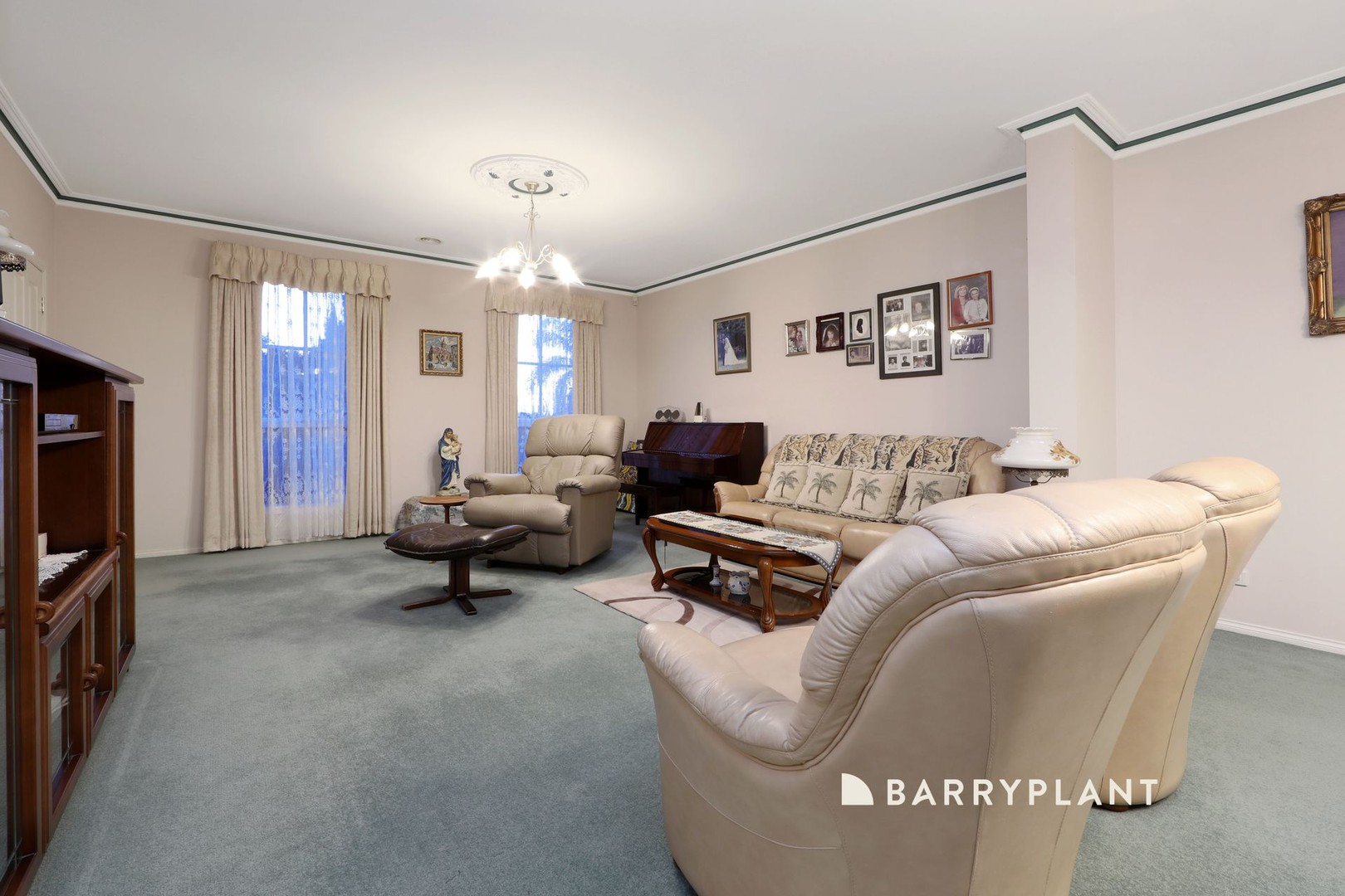 26 Palm Court, Lysterfield, VIC 3156 - Thumbnail 2 - 20/10/2025