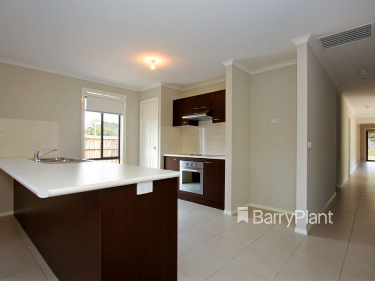 26 Parkedge Circuit, Rosebud, VIC 3939, Rosebud - Thumbnail 3