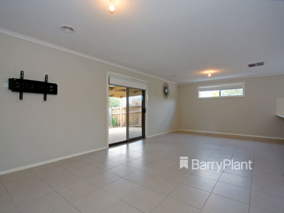 26 Parkedge Circuit, Rosebud, VIC 3939, Rosebud - Thumbnail 4